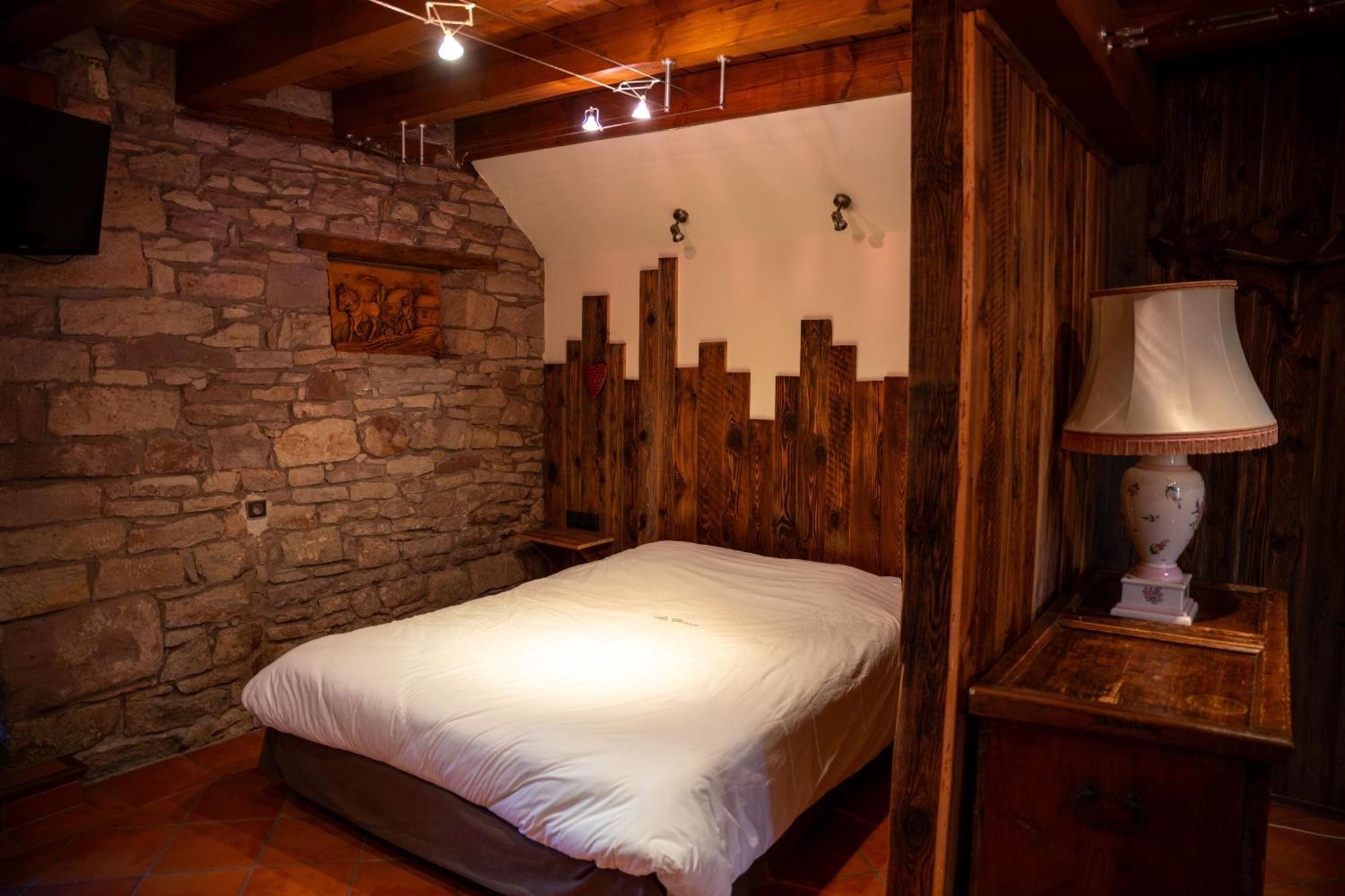 Hotel Restaurant La Charrue Санд Экстерьер фото