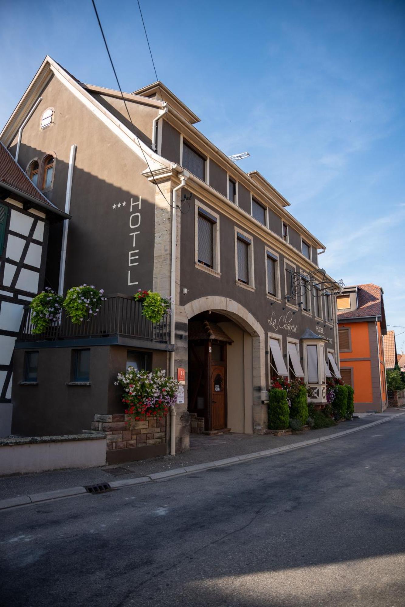 Hotel Restaurant La Charrue Санд Экстерьер фото